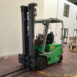 Carrello Elevatore Elettrico usato CESAB BLITZ 250