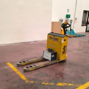 Transpallet Elettrico usato YALE MP18