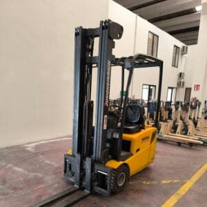 Carello Elevatore Elettrico usato JUNGHEINRICH  EFG 115 nr int 064