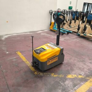 Trattorino Elettrico usato JUNGHEINRICH EZS 010 nr int 144