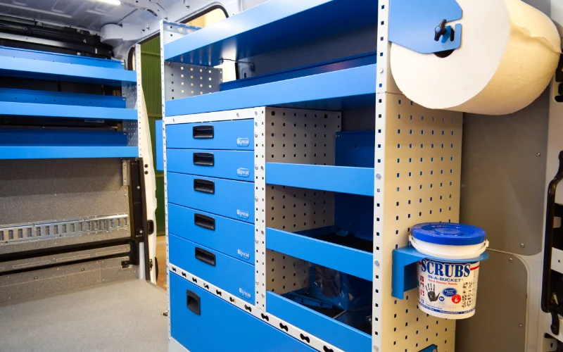 officina mobile per assitenza carrelli